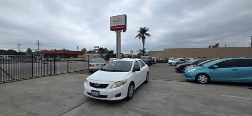 White 2010 Toyota Corolla S