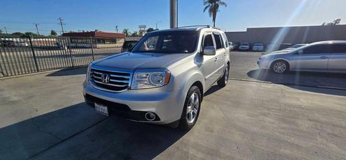 Silver 2012 Honda Pilot EX