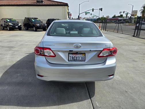 2013 Toyota Corolla LE