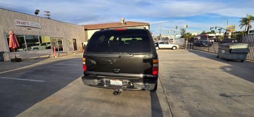 Black 2005 GMC Yukon SLT