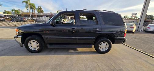 Black 2005 GMC Yukon SLT