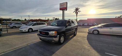 Black 2005 GMC Yukon SLT