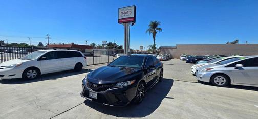 2019 Toyota Camry SE