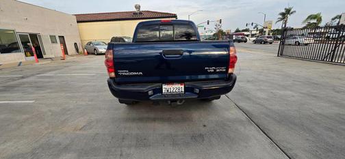 2005 Toyota Tacoma PreRunner Double Cab