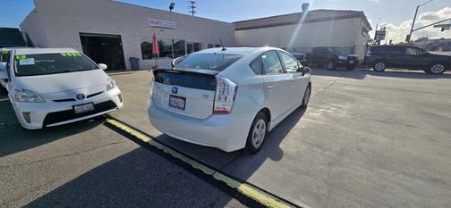 White 2011 Toyota Prius III