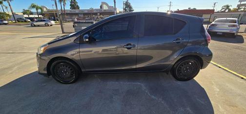 2015 Toyota Prius c One