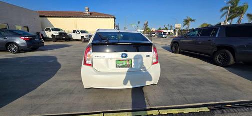 White 2014 Toyota Prius Four