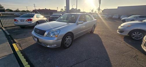 2001 Lexus LS 430 Base