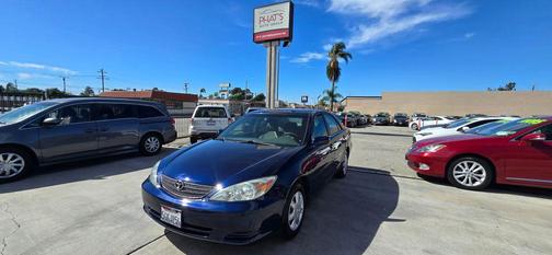 Blue 2004 Toyota Camry LE
