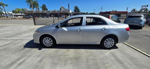 Silver 2009 Toyota Corolla S
