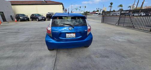 2013 Toyota Prius c Two
