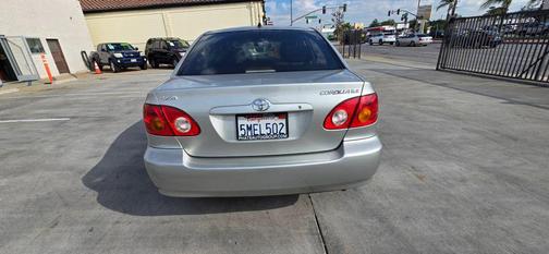 2003 Toyota Corolla LE