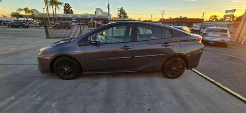 2016 Toyota Prius Three