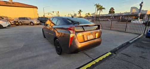 2016 Toyota Prius Three