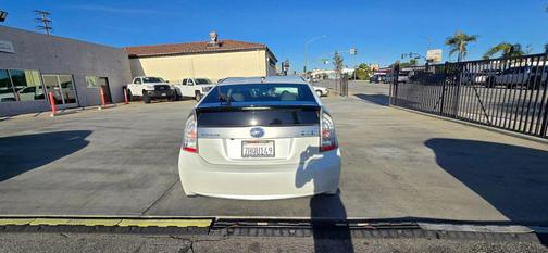 White 2015 Toyota Prius Plug-in Base