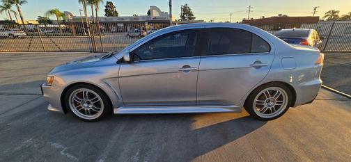 2012 Mitsubishi Lancer Evolution MR