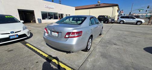 2010 Toyota Camry LE