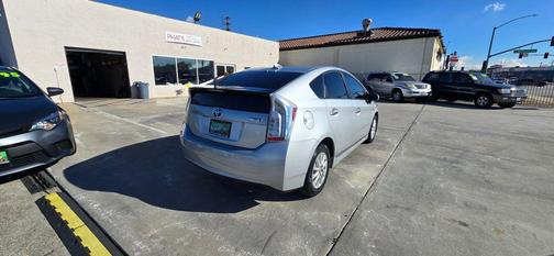 2012 Toyota Prius Plug-in Base