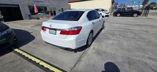 White 2014 Honda Accord EX-L