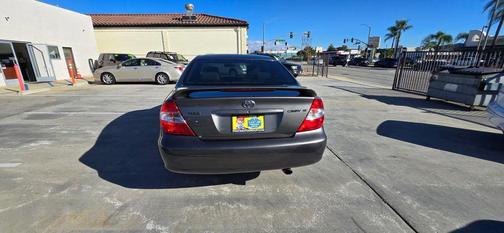 2004 Toyota Camry SE