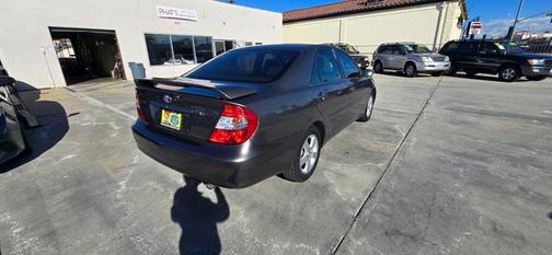 2004 Toyota Camry SE