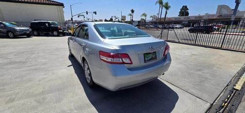 2010 Toyota Camry LE