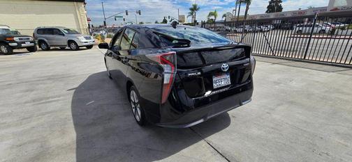 2016 Toyota Prius Four Touring