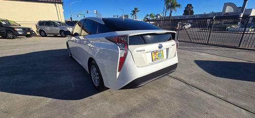 2018 Toyota Prius One