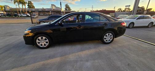 2010 Toyota Camry LE