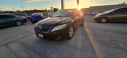 2010 Toyota Camry LE