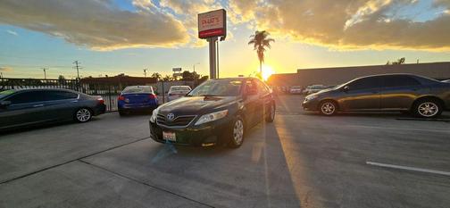 2010 Toyota Camry LE