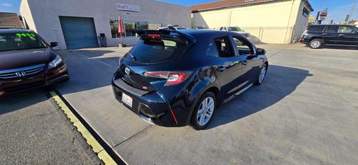 Blue 2019 Toyota Corolla SE