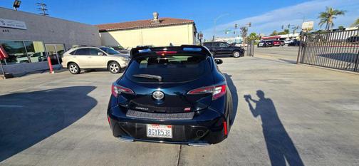 Blue 2019 Toyota Corolla SE