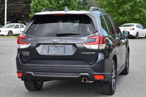 Dark Gray Metallic 2019 Subaru Forester Limited