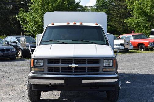 2000 Chevrolet 3500 K3500 LS 4dr 4WD Crew Cab LB