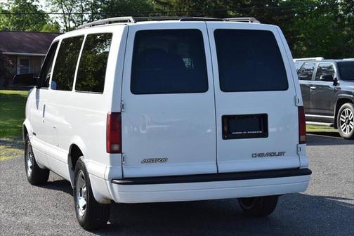 2002 Chevrolet Astro Base