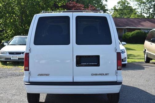 2002 Chevrolet Astro Base