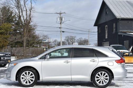 2009 Toyota Venza Base