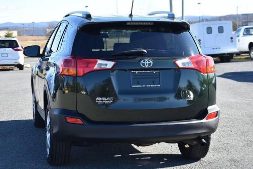 2013 Toyota RAV4 LE