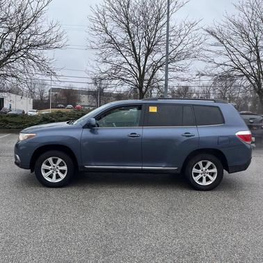 2012 Toyota Highlander SE