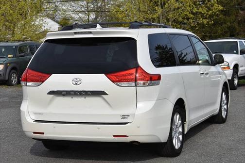 2011 Toyota Sienna Limited