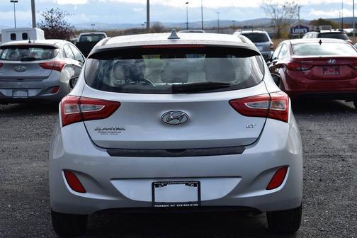 Shimmering Silver 2014 Hyundai Elantra GT Base