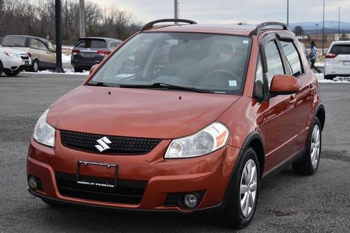 2010 Suzuki SX4 Base AWD 4dr Crossover CVT