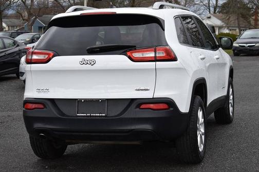 Bright White Clear Coat 2014 Jeep Cherokee Latitude