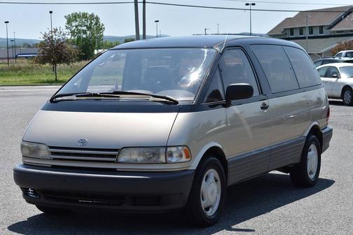 1994 Toyota Previa LE 3dr Mini Van