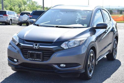 Modern Steel Metallic 2018 Honda HR-V EX-L w/Navigation
