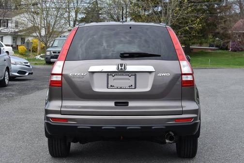Urban Titanium Metallic 2011 Honda CR-V EX