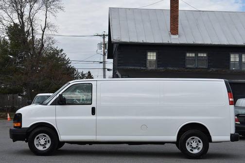 2015 Chevrolet Express 3500 3500 3dr Extended Cargo Van w/1WT