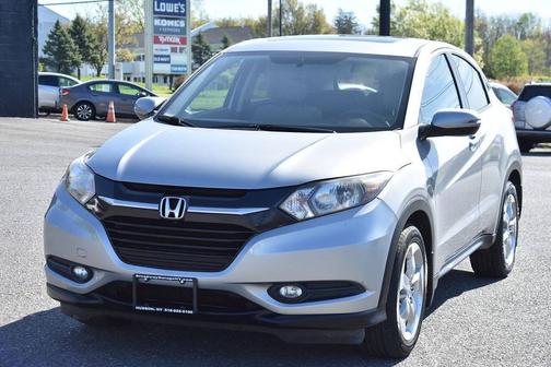 Lunar Silver Metallic 2017 Honda HR-V EX
