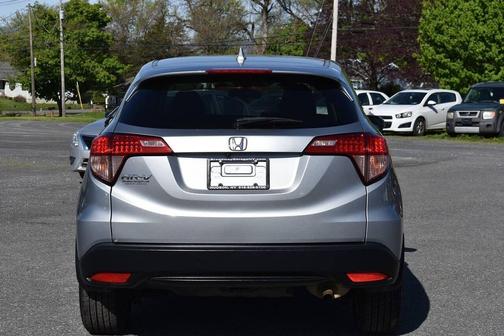 Lunar Silver Metallic 2017 Honda HR-V EX